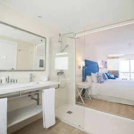 Boutique Tao Caleta Mar Κοραλέχο