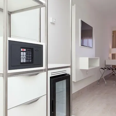 Szálloda Boutique Tao Caleta Mar 3*