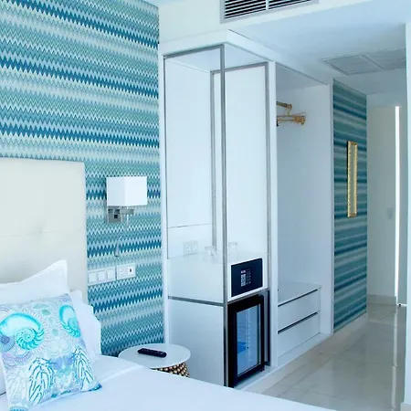 فندق Boutique Tao Caleta Mar 3*