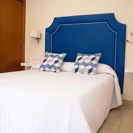 Отель Boutique Tao Caleta Mar Коральео