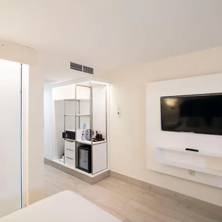 Boutique Tao Caleta Mar 3*
