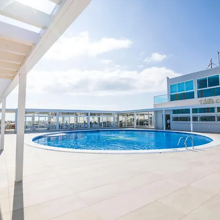 Hotel Boutique Tao Caleta Mar 3*