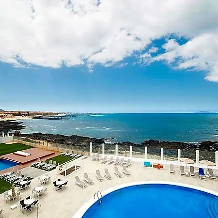 Boutique Tao Caleta Mar 3*