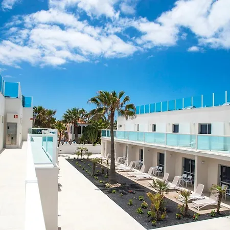 فندق Boutique Tao Caleta Mar