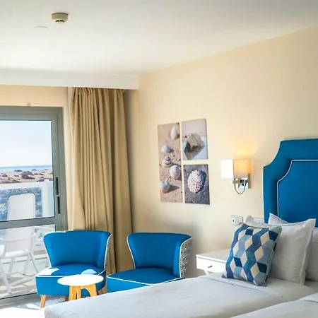 Отель Boutique Tao Caleta Mar Коральео