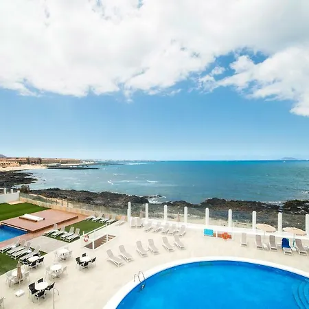 فندق Boutique Tao Caleta Mar كوراليهو