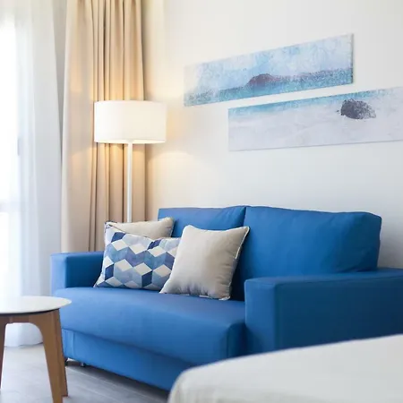 Boutique Tao Caleta Mar Отель