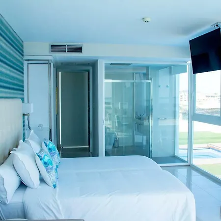 فندق Boutique Tao Caleta Mar كوراليهو