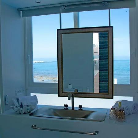 Boutique Tao Caleta Mar فندق 3*