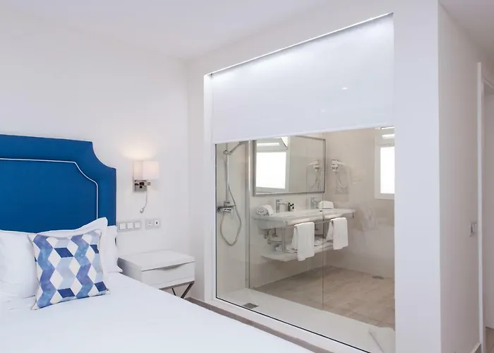 ホテル Boutique Tao Caleta Mar