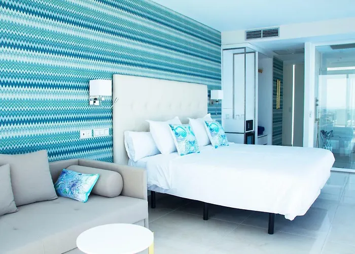 Boutique Tao Caleta Mar ホテル